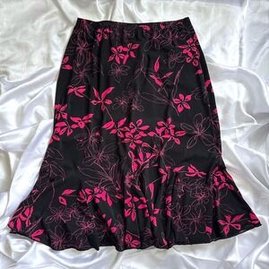 Suzie in the City Pink Floral Black Midi Skirt Flounce Hem Mermaid Size M